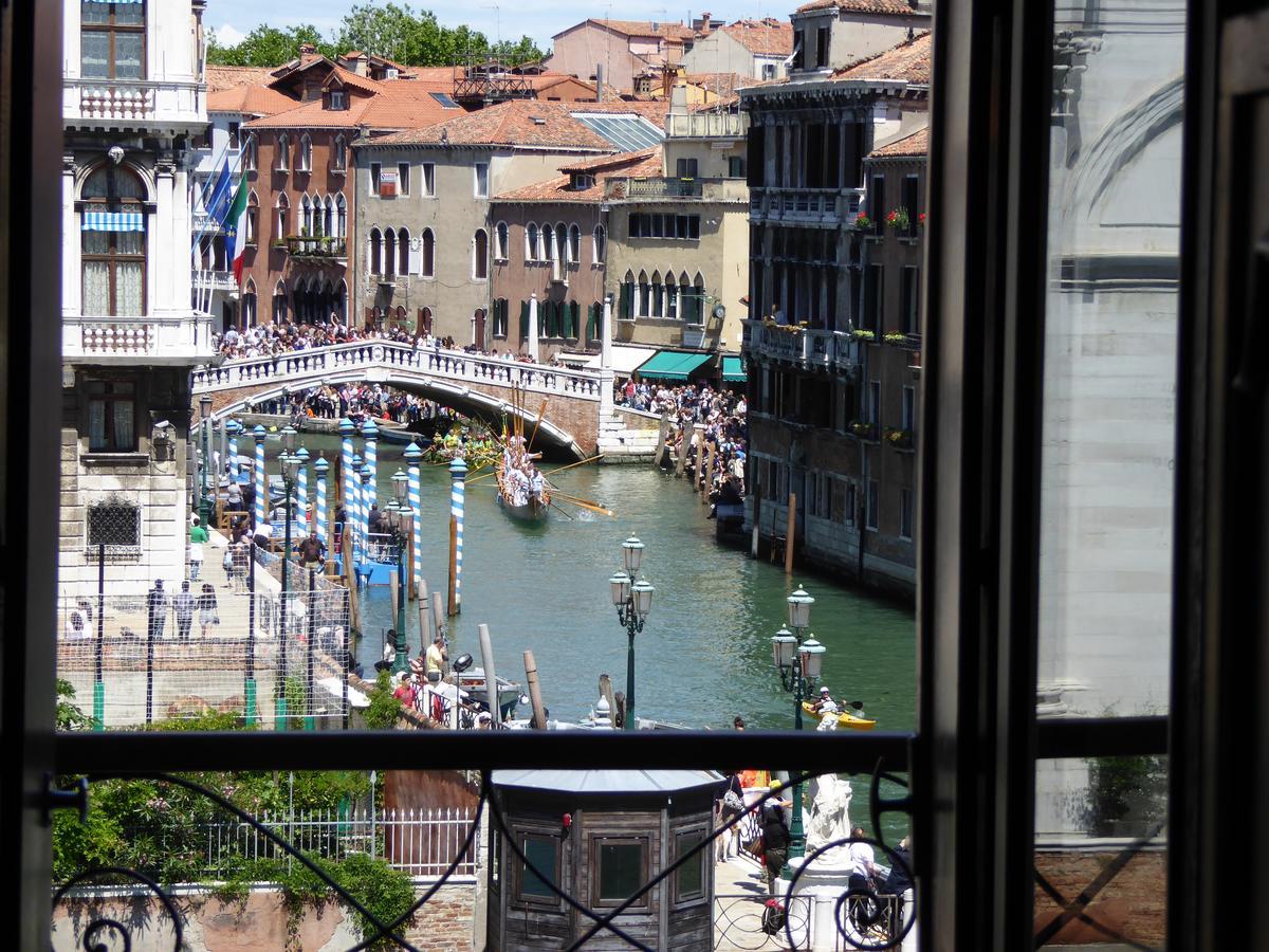 B&B Vista Sul Canal Grande Venesia Bagian luar foto