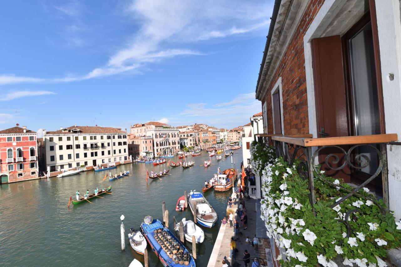 B&B Vista Sul Canal Grande Venesia Bagian luar foto